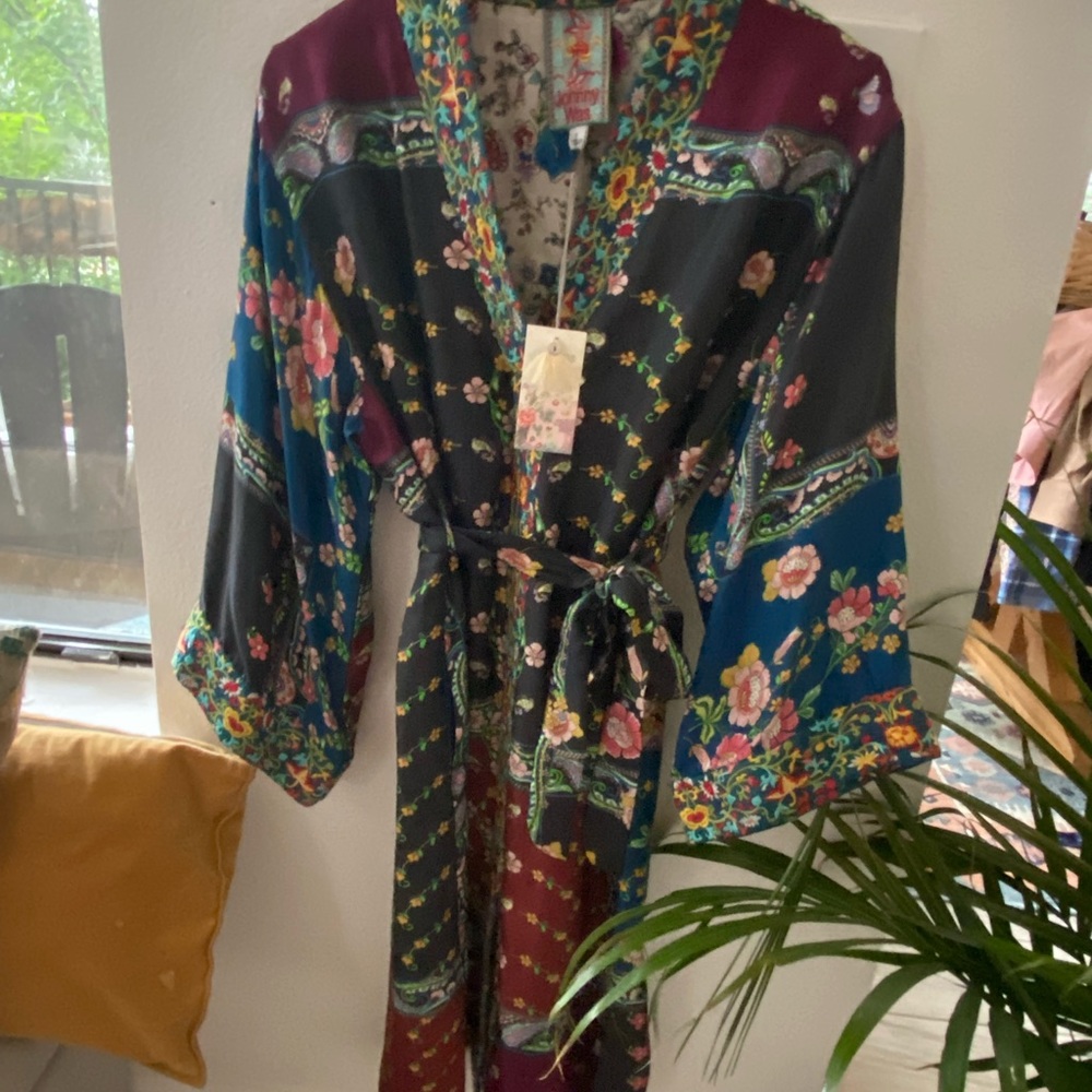 - RARE JOHHNY WAS KIMONO DRESS EM…